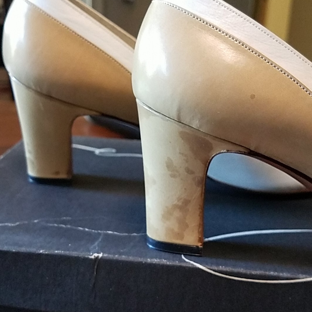 Shoes - Picture 3 of 3